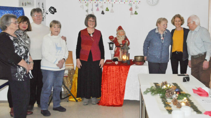 21_12_13_ERK_Märchenstunde mit Ingrid Reinhardt 01_Foto Parea