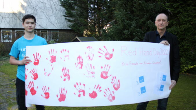 Übergabe Red Hand Day