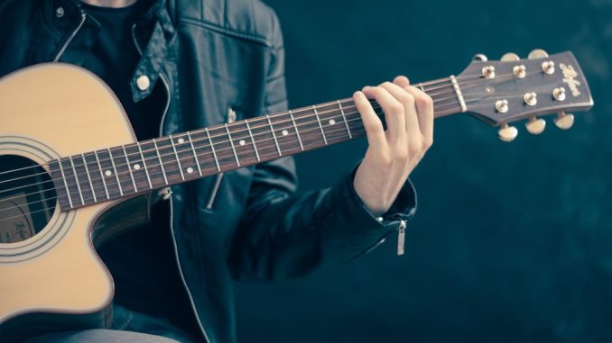 guitar-g6832ef824_1280