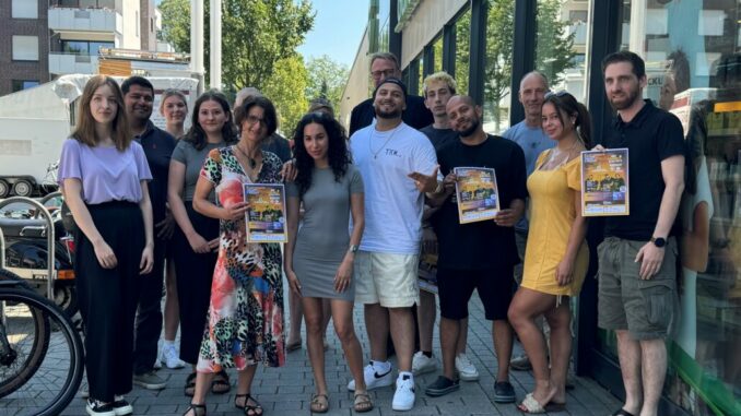 gruppenfoto-meagainstracism (002)