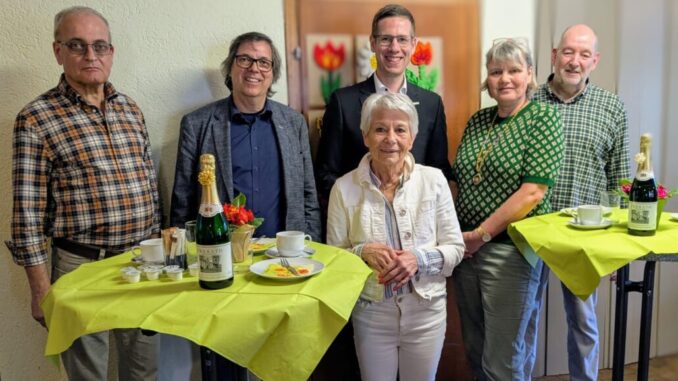 Ehrenamtsbörse Erkrath neues Team mit Schirmherr Christoph Schultz und Ute Feldbrüggem 10.34.51_99dfbd7b