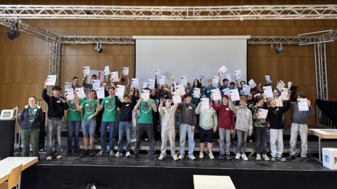 Gruppenfoto zdi Roboterwettbewerb