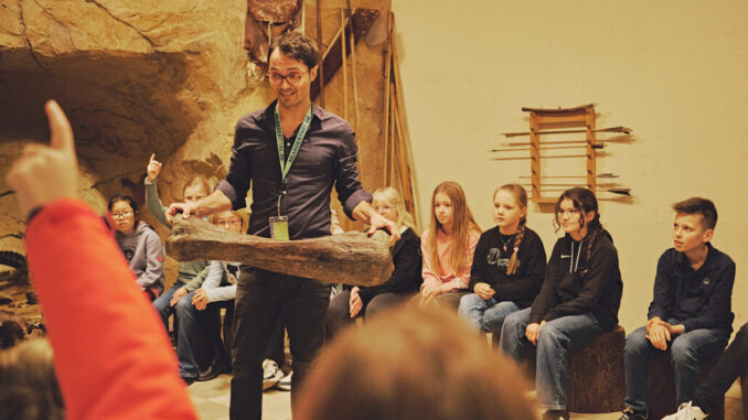 Workshop im Höhlenraum des Neanderthal Museum Neanderthal Museum-Lukas Zander (002)