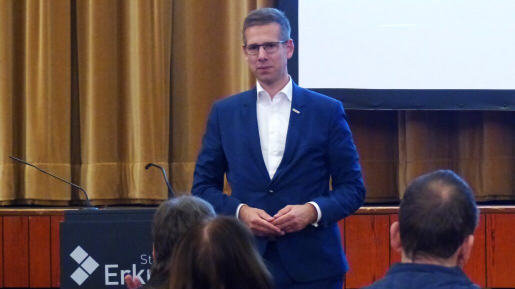 Wenig-Interesse-am-Dialog-