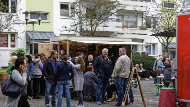 Echte Ercroder Jonges (Baas) waren auch unterwegs. Foto: Lutz Wulfestieg