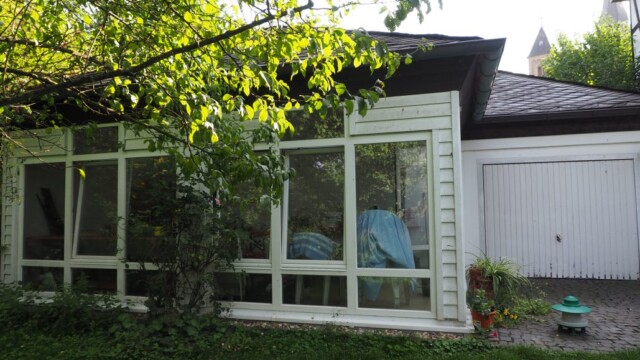Wintergarten und Garage stehen zur Mitnutzung bereit. Foto: Ria Garcia
