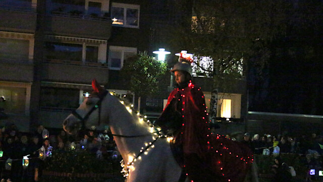 Sankt Martin auf seinem Pferd. Foto: Christian Zimmer