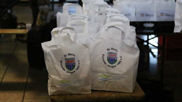 Martinstüten der Ercoder Jonges. Foto: Christian Zimmer