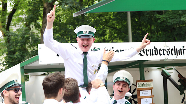 Jannik Kauffeld, nachdem er den Rumpf abgeschossen hat. Foto: Christian Zimmer
